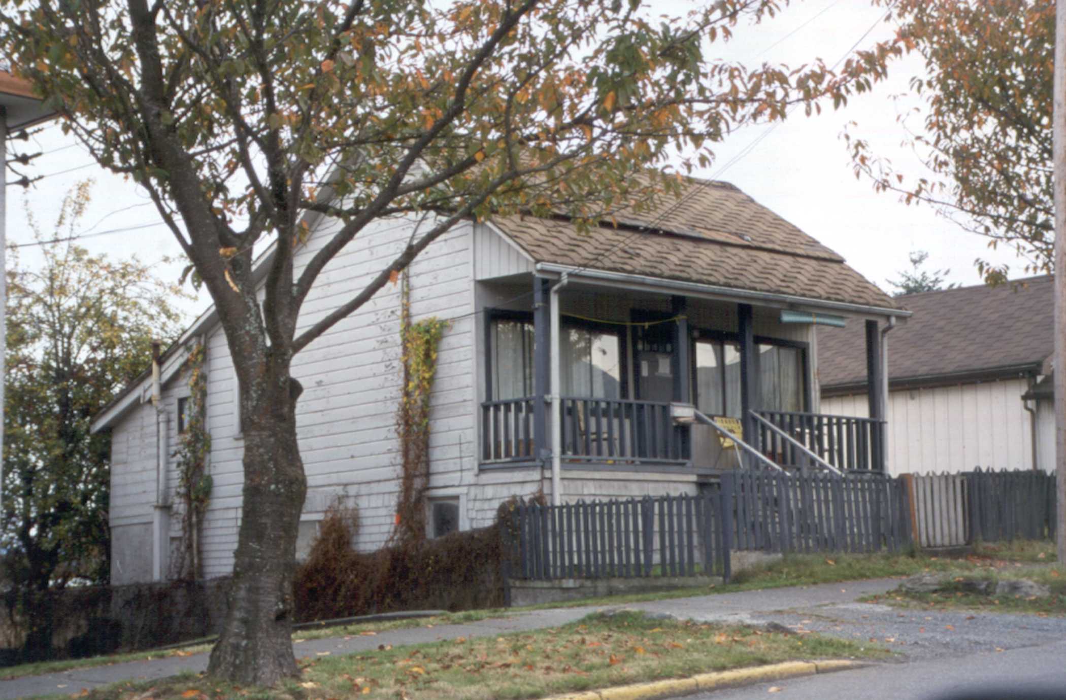 Heritage Register Haliburton Street Miners' Cottage City of Nanaimo