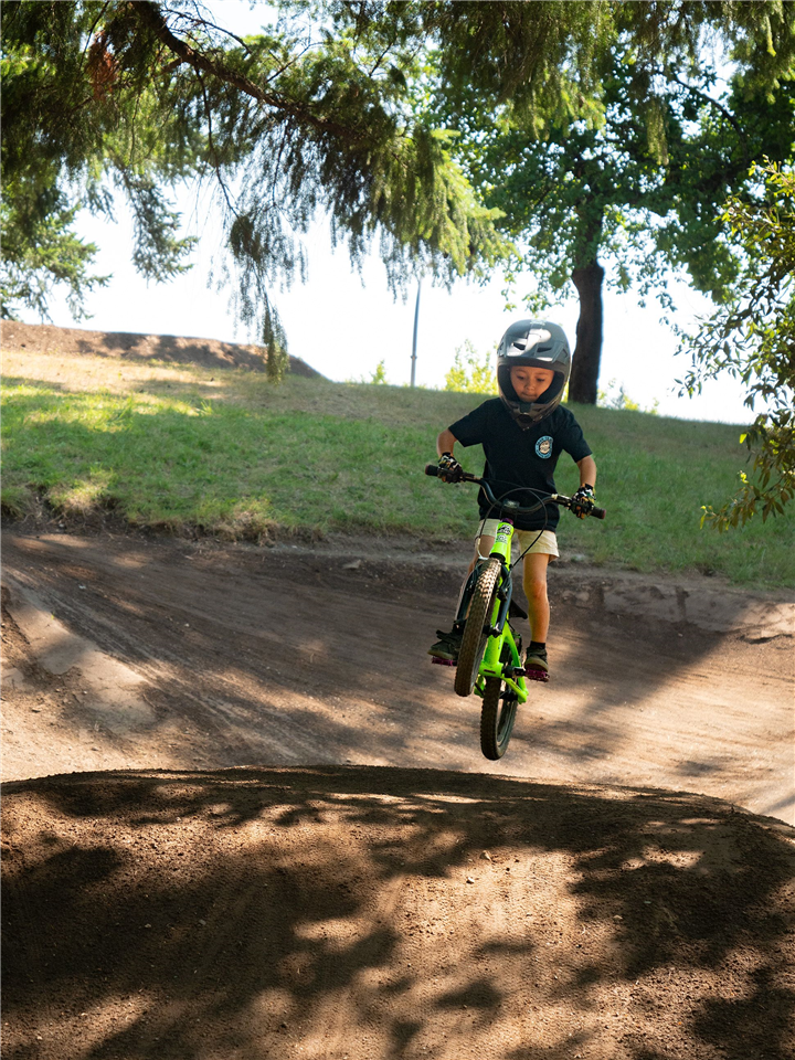 New mountain bike skills park opens in Harewood Centennial Park City