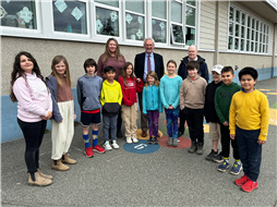 Mayor Krog and Environmental Planner school visit