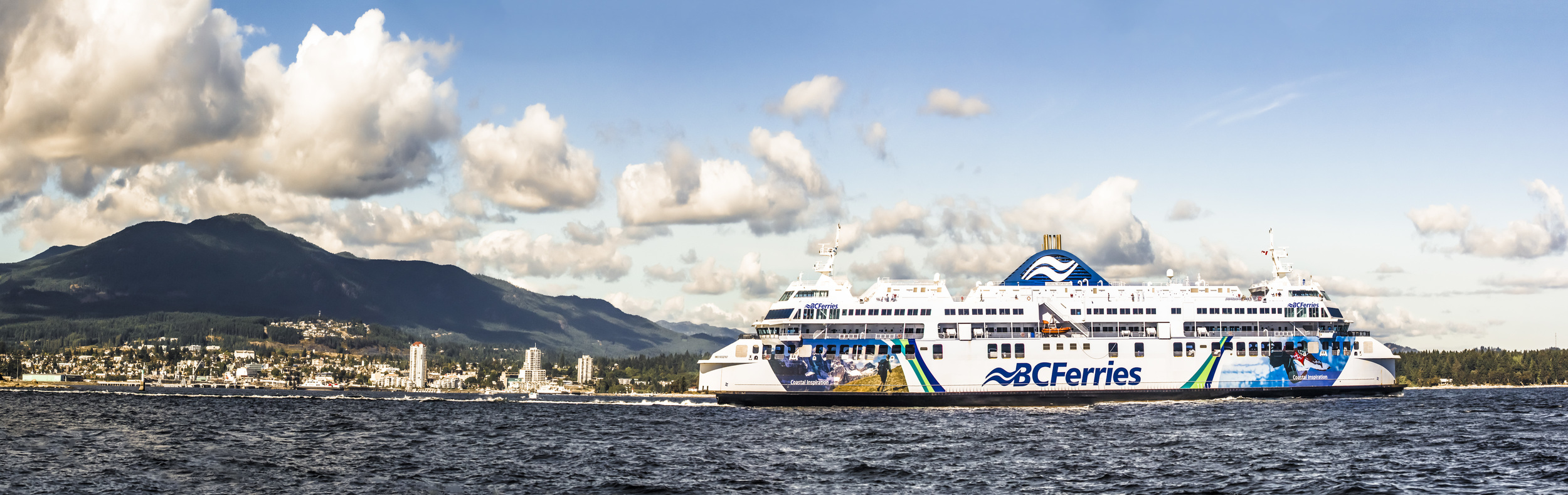 bc Ferry coming in towards Nanaimo's harbour