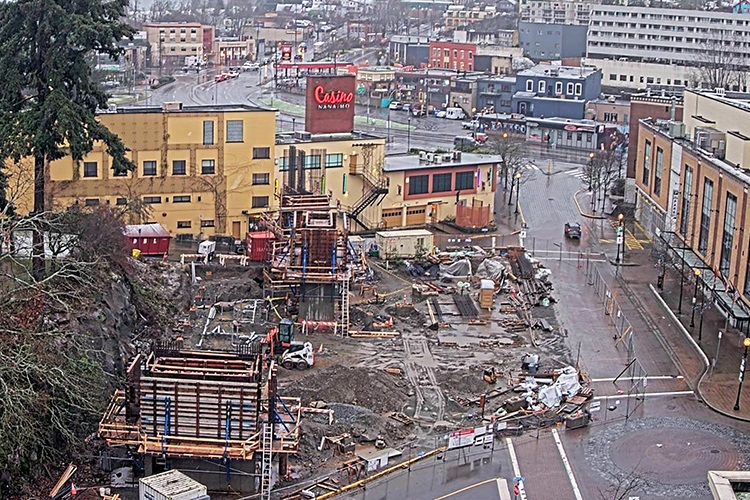 Construction zone at Gordon Street December 2020