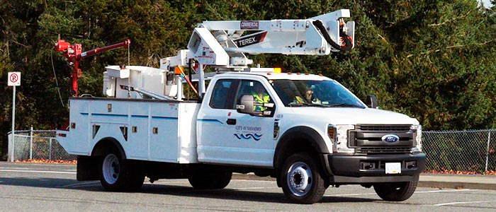 bucket truck driving