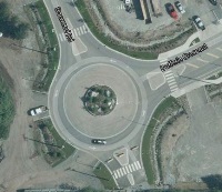 Boxwood Rd and Dufferin Cres Roundabout aerial view